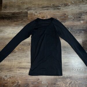 Lululemon long sleeve swiftly tech